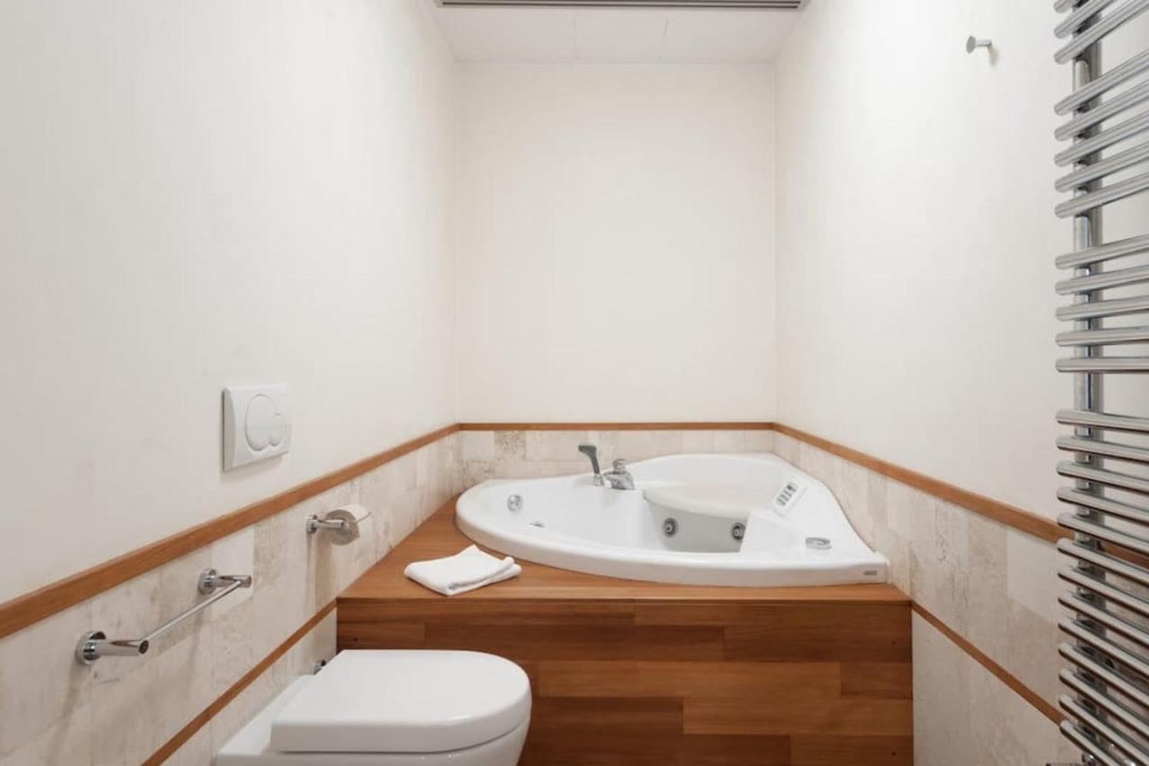 פירנצה Santa Maria Novella Stylish Loft Great Location-Hosted By Sweetstay מראה חיצוני תמונה
